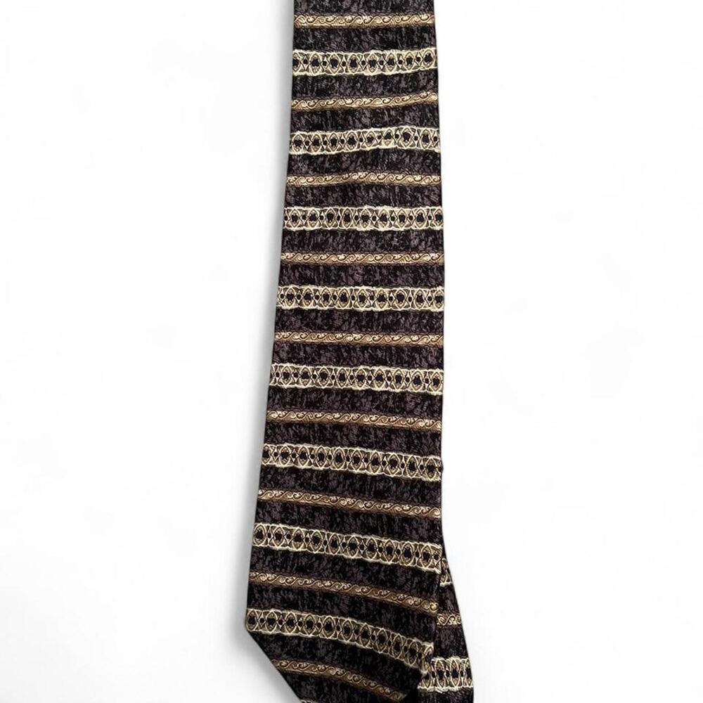 Geoffrey beene black and beige